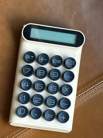 Mechanical calculator -