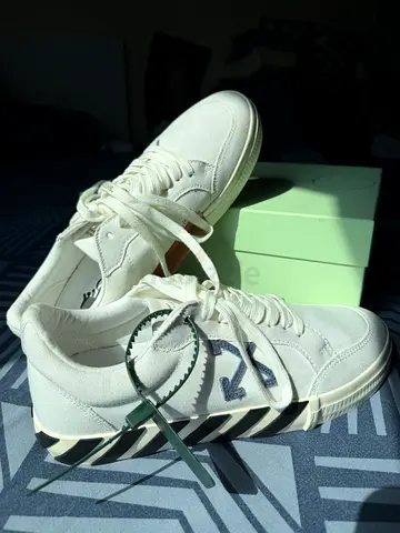 OFF WHITE LOW VULCANIZED CANVAS WHITE NAVY BLUE, size 44-45