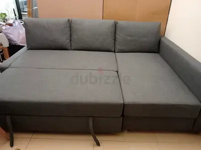 Cozy and Spacious Grey Sectional Sofa-bed
