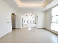 Spacious Villa | 6 Parking | Elegant Layout