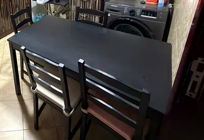 Dining table with 4 chairs Ikea