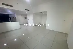 Vacant Now | Spacious | Equipped Kitchen