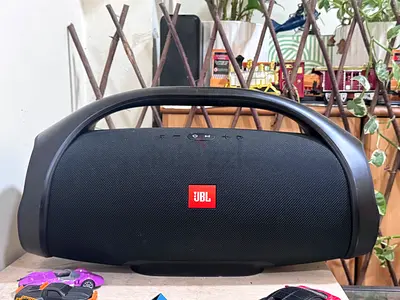 JBL BoomBox Bluetooth Speaker