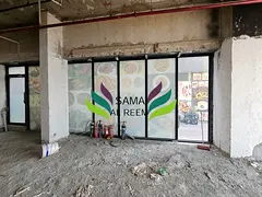 Main Road | Fitted Shop Available | 698SQFT