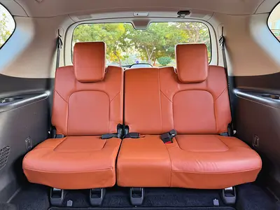 Nissan Patrol SE Platinum City, миниатюра 10