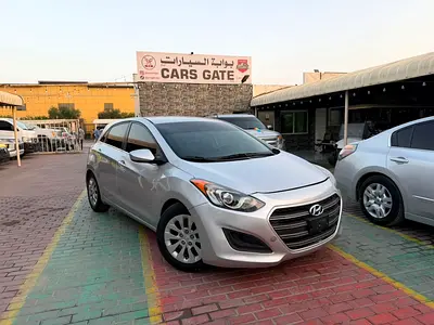 HYUNDAI ELANTRA H.B 2.0L