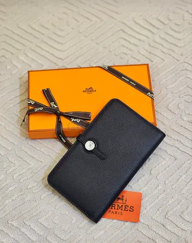 Hermes Wallet with Original Packaging