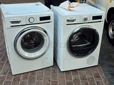 Seimens IQ700 Washer and Dryer 9kg Capacity Separate set