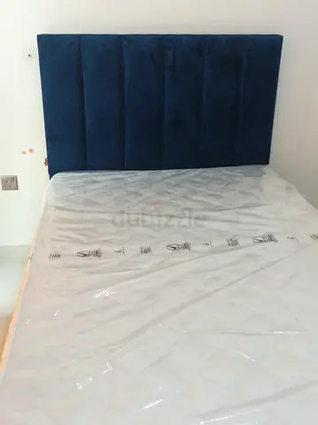 Brand new single size bed frame available on sale