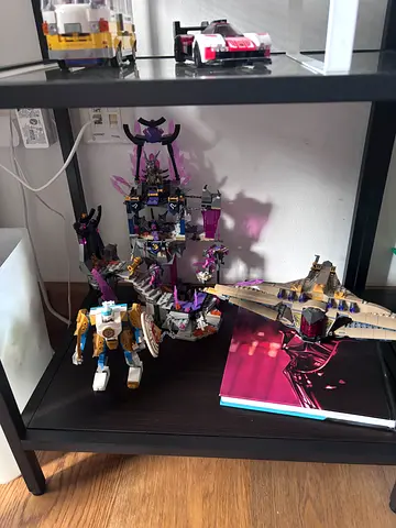 Assorted Lego sets (Ninjago/Marvel)