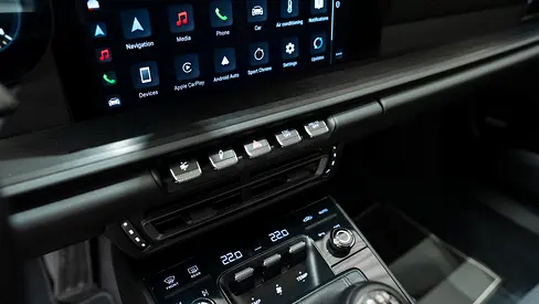 2023 Porsche 911 — миниатюра 15