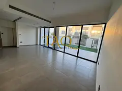 BRIGHT 3BR+MAID'S l SINGLE ROW l CLOSE TO PARK &amp; POOL l