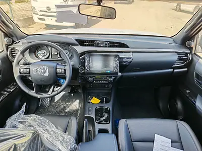 صورة 11 لـ 2025 Toyota HILUX