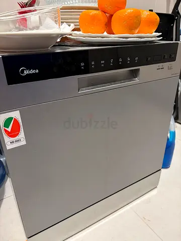 Midea Dishwasher for Sale(60x60) smart size