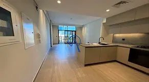 BRAND NEW BUILDING | READY TO MOVE IN | CALL NOW