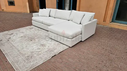 Cratebarrel lounge deep L shape sofa