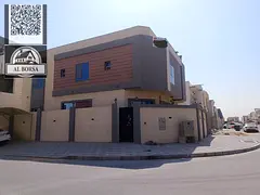 For sale in Al Yasmin, a corner villa with 6 bedrooms, a majlis, a living room, a spacious kitchen,
