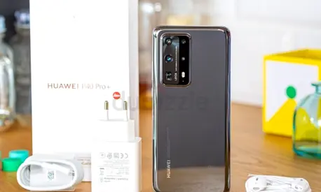 Huawei P40  Smartphone with Accessories