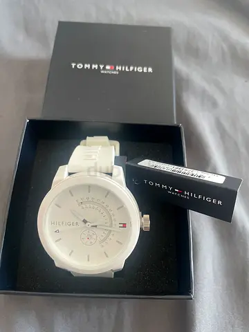 Original Tommy Hilfiger Men / Woman Watch ( NEW with ticket never used)