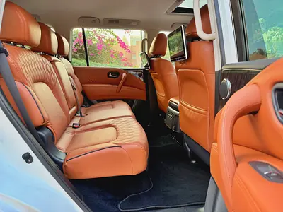 Nissan Patrol SE Platinum City, миниатюра 11