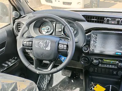 صورة 12 لـ 2025 Toyota HILUX