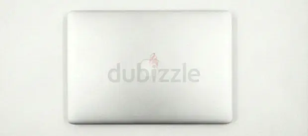 MacBook Air | 8GB RAM | 512GB SSD | Good Condition