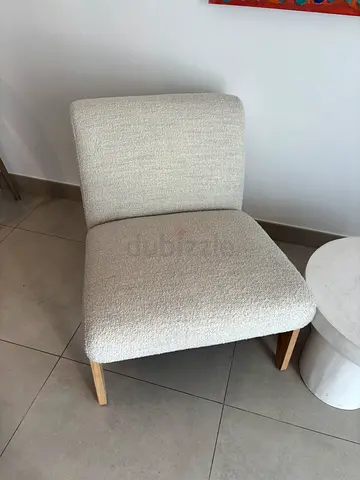 Lounge chairs with wood frame