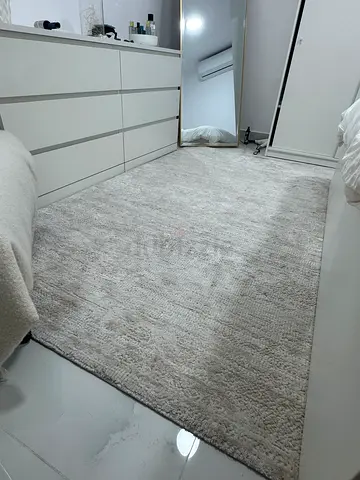 Elegant Modern beige Rug for Sale