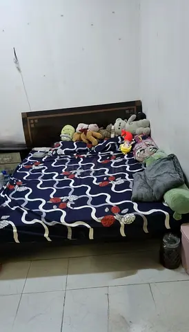 King Size Bed with Mattress | Good Condition