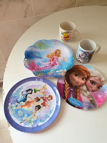 Baby girl dishesUtensils snow White set