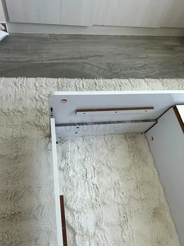 Twin bed with matress