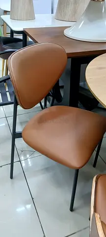 Stylish and Comfortable Dining Chair