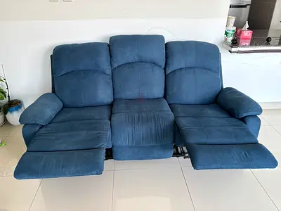 Comfortable Reclining Sofa for Sale