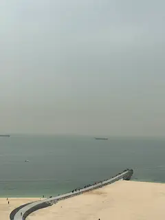 One month free, full sea view, flexible payment options, close to all services, easy access to Dubai