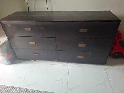Stylish Chest of Drawers for Sale