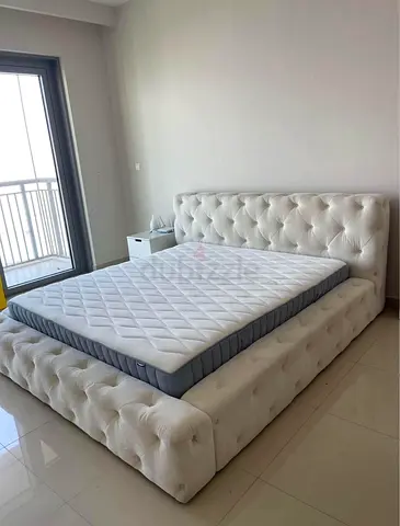 King Size Customized Brand New Elegant Design Comfortable Bed,Hydraulic Optional