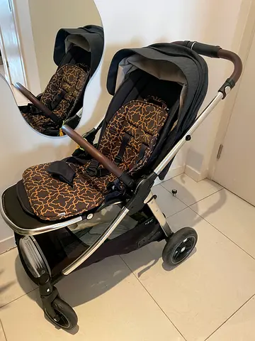 Mamas  Papas Flip XT3 Navy Blue Stylish and Functional Stroller for Your Little One