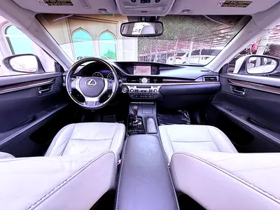 صورة مصغرة 9 لـ 2014 Lexus ES-SERIES