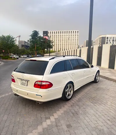 صورة مصغرة 3 لـ 2004 Mercedes-BENZ E-CLASS