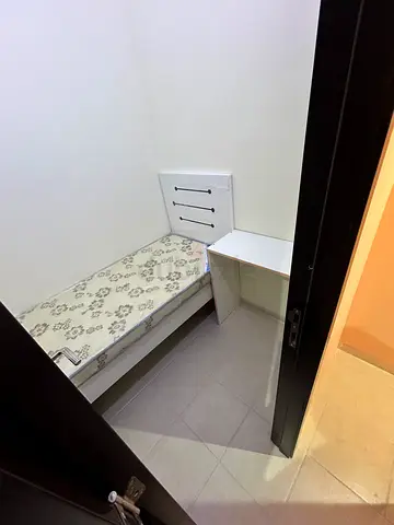 Available partition in discovery garden