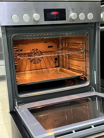 Bosch Electric Cooker 60×60 – 4 Burner New Model | Only AED 800