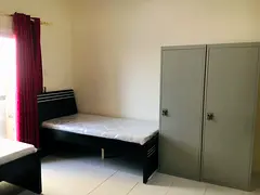 EXECUTIVE BED SPACE FOR KERALA ( MALE) NEAR STADIUM METRO 1000 ALL INCLUDED