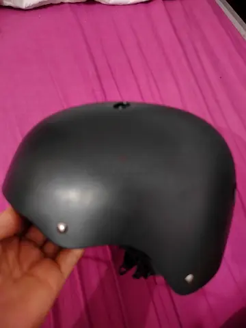 Black Helmet for safety(good quality) good condition