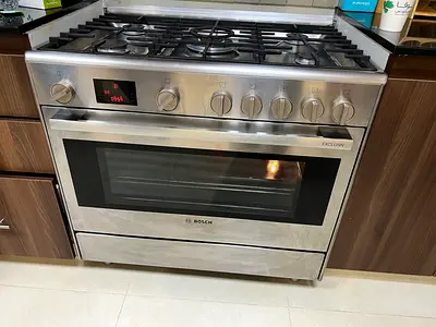 Bosch Top Gas oven Electric 90cm