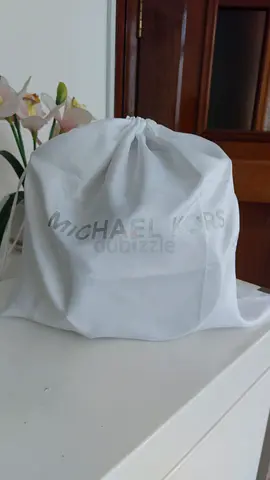 Michael kors hand bag.