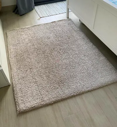 Deep pile cream rug