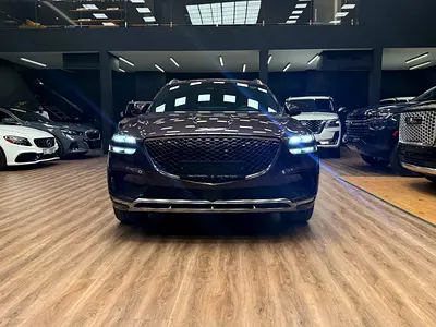 GENESIS GV70 PREMIUM 2023GCC UNDER WARRANTY