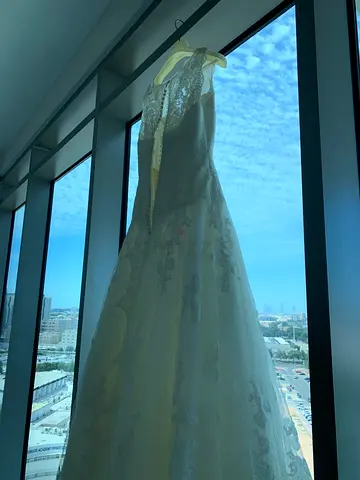 Elegant Wedding Dress for Sale