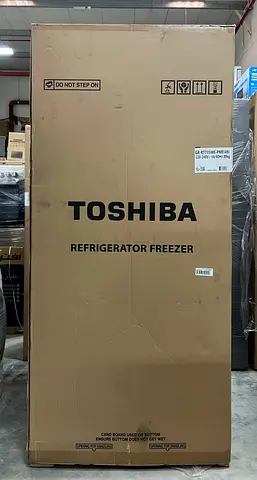 New Toshiba Refrigerator 735-Litres Refrigerator GR-RT735WE-PME(49) with Box