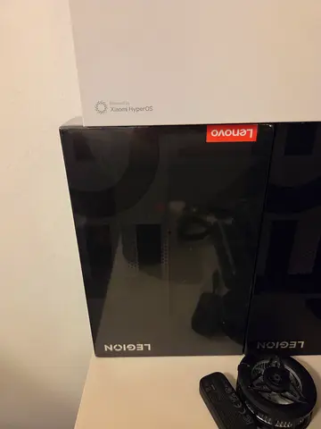 Lenovo legion y700 GEN4 New unique white with orignal lenovo pen and case